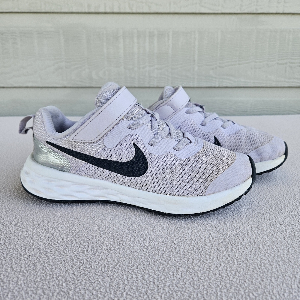 Nike Revolution 6 NN Athletic Sneaker Purple Hook & Loop SZ 2Y DD1095-500